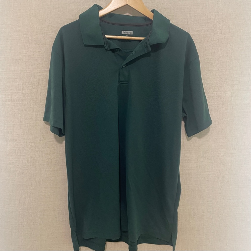 Edwards’s hunter green polo. EUC size: X-large